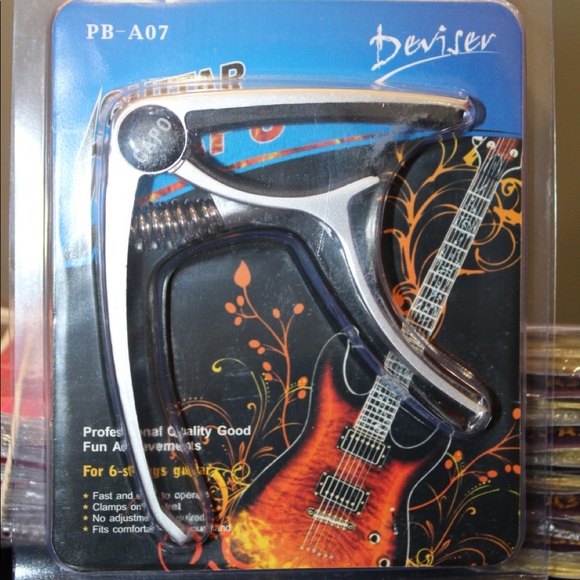 H&W Guitar Capo - Picture 1 of 1
